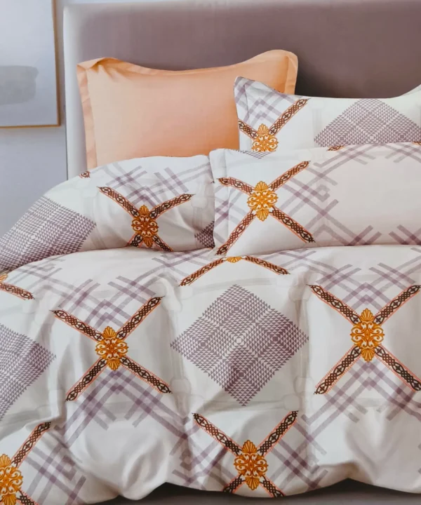 Dvigulės satino medvilnės patalynės komplektas 200×220 spalva – šviesiai kreminė.