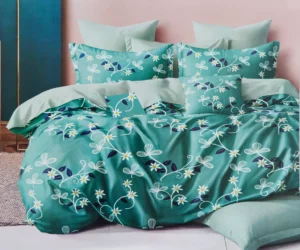 Dvigulės satino medvilnės patalynės komplektas 200x220 spalva– žalia spalva su raštu.