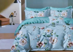 Dvigulės satino medvilnės patalynės komplektas 200×220 spalva – žydros ir mėtinės su raštu.