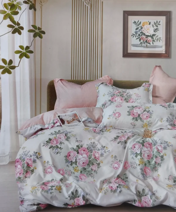 Patalynes komplektas medvilnes 160x200 balta su rožėmis Patalynės komplektas 160x200 medvilnės baltos spalvos su rožėmis